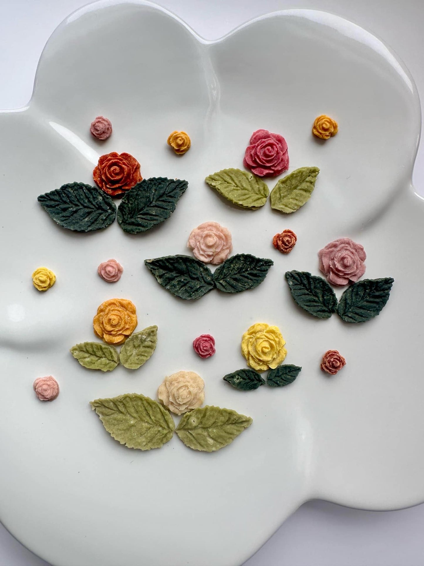 Mini Rose and Leaf Cat Treats