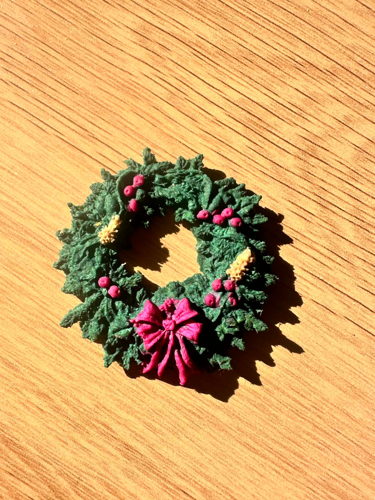 Wreath Christmas Cat Treat: Chicken, Goat Cheese & Milk