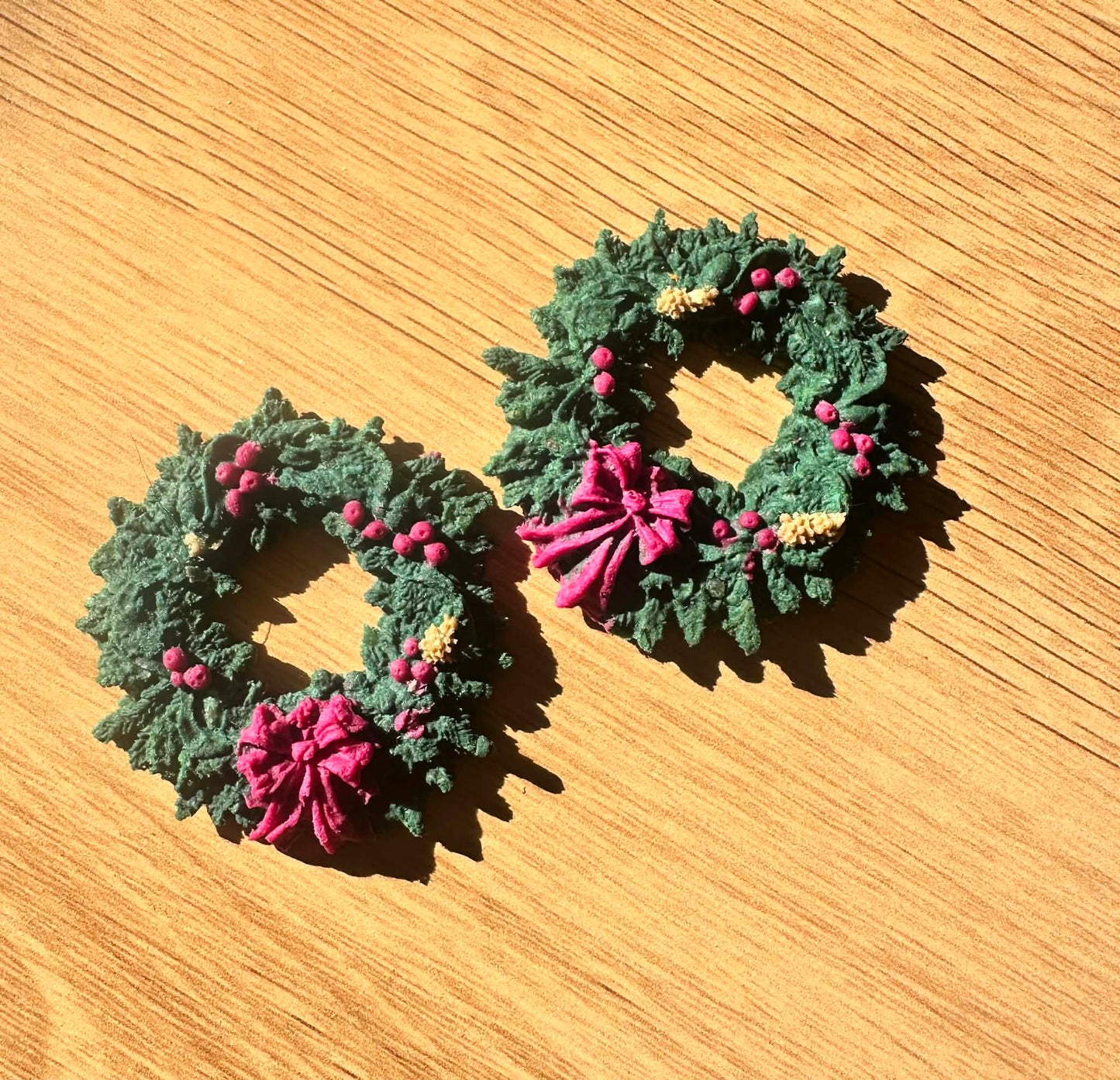 Wreath Christmas Cat Treat: Chicken, Goat Cheese & Milk